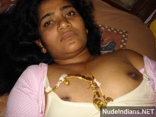 https://pub-5fcdf72a54cd4edbb03ec3edaa415a42.r2.dev/nakedleaks/sensual_telugu_aunty_revealing_desi_nude_images/53.jpg