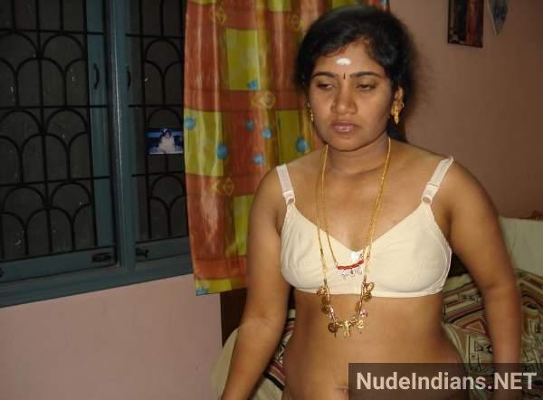https://pub-5fcdf72a54cd4edbb03ec3edaa415a42.r2.dev/nakedleaks/sensual_telugu_aunty_revealing_desi_nude_images/54.jpg