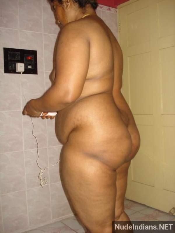https://pub-5fcdf72a54cd4edbb03ec3edaa415a42.r2.dev/nakedleaks/sensual_telugu_aunty_revealing_desi_nude_images/78.jpg