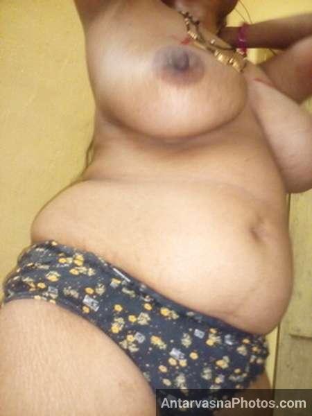 https://pub-5fcdf72a54cd4edbb03ec3edaa415a42.r2.dev/nakedleaks/sensuous_aunt's_enticing_dairy_images/1.jpg