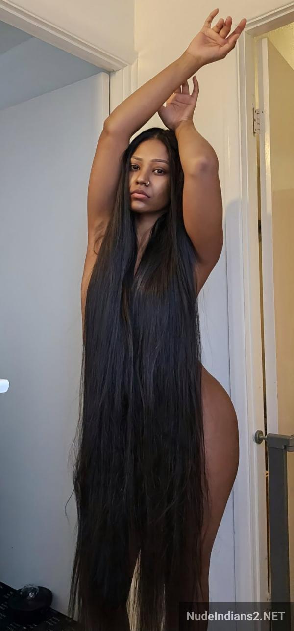 https://pub-5fcdf72a54cd4edbb03ec3edaa415a42.r2.dev/nakedleaks/sensuous_display_of_a_telugu_model_named_samantha_in_alluring_lingerie/39.jpg