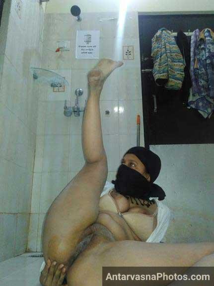 https://pub-5fcdf72a54cd4edbb03ec3edaa415a42.r2.dev/nakedleaks/sensuous_indian_lady_priya_scandal_part_two/7.jpg