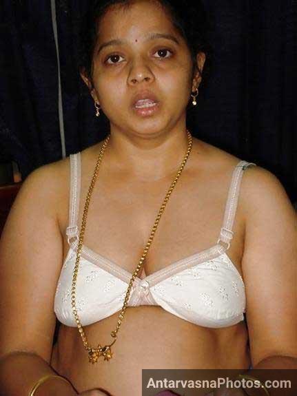 https://pub-5fcdf72a54cd4edbb03ec3edaa415a42.r2.dev/nakedleaks/servant_opened_indian_mistress's_vagina/1.jpg