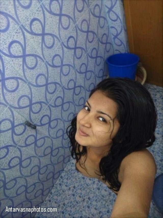 https://pub-5fcdf72a54cd4edbb03ec3edaa415a42.r2.dev/nakedleaks/sexy_babe's_seductive_shower_photos/0.jpg
