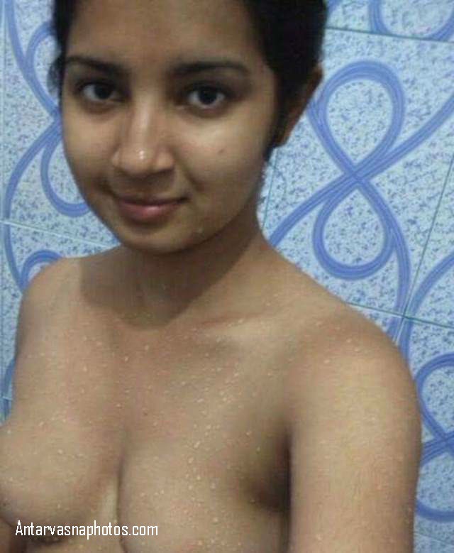 https://pub-5fcdf72a54cd4edbb03ec3edaa415a42.r2.dev/nakedleaks/sexy_babe's_seductive_shower_photos/4.jpg
