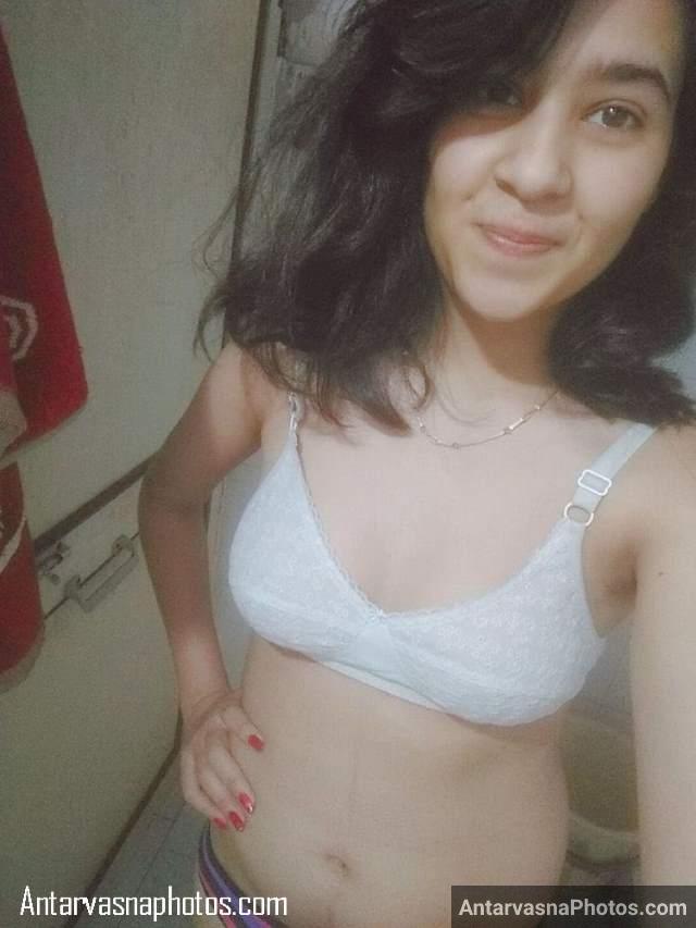 https://pub-5fcdf72a54cd4edbb03ec3edaa415a42.r2.dev/nakedleaks/showering_fun_with_a_bengali_teen_girl/3.jpg