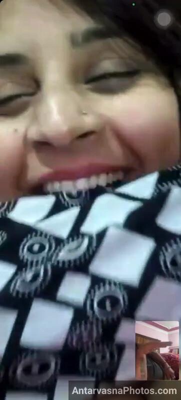 https://pub-5fcdf72a54cd4edbb03ec3edaa415a42.r2.dev/nakedleaks/sindhi_aunt_intimate_webcam_images/3.jpg