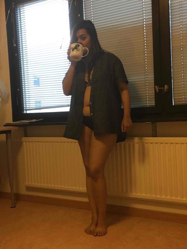 https://pub-5fcdf72a54cd4edbb03ec3edaa415a42.r2.dev/nakedleaks/sizzling_desi_couple's_intimate_photos/30.jpg