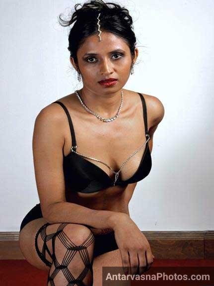 https://pub-5fcdf72a54cd4edbb03ec3edaa415a42.r2.dev/nakedleaks/sizzling_high-definition_images_of_indian_women/3.jpg