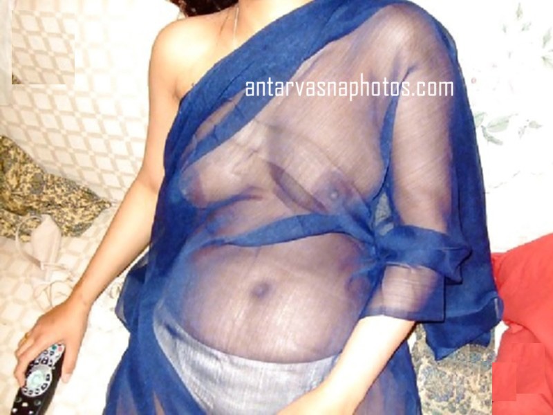 https://pub-5fcdf72a54cd4edbb03ec3edaa415a42.r2.dev/nakedleaks/sizzling_images_of_indian_beauty_mira's_bust/4.jpg