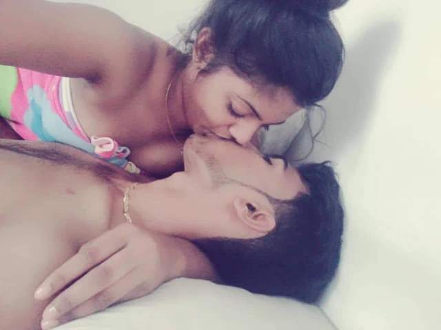 https://pub-5fcdf72a54cd4edbb03ec3edaa415a42.r2.dev/nakedleaks/sizzling_indian_images_xxx_collection/0.jpg