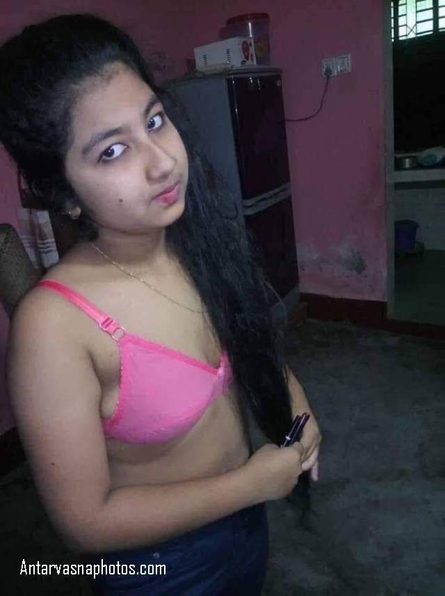 https://pub-5fcdf72a54cd4edbb03ec3edaa415a42.r2.dev/nakedleaks/sizzling_photos_of_a_young_woman's_figure/0.jpg