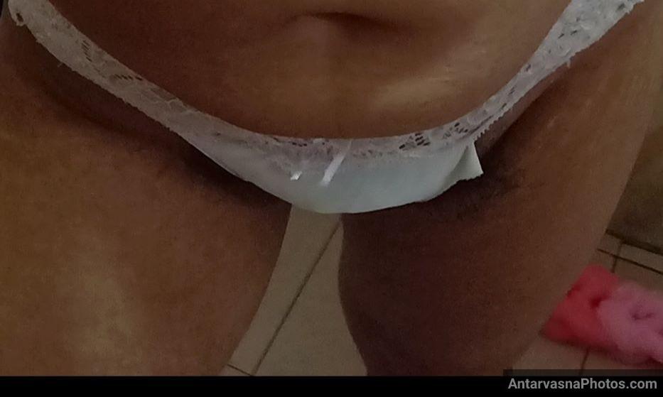 https://pub-5fcdf72a54cd4edbb03ec3edaa415a42.r2.dev/nakedleaks/sizzling_photos_of_aunty_with_hot_body_parts_-_23_images/18.jpg