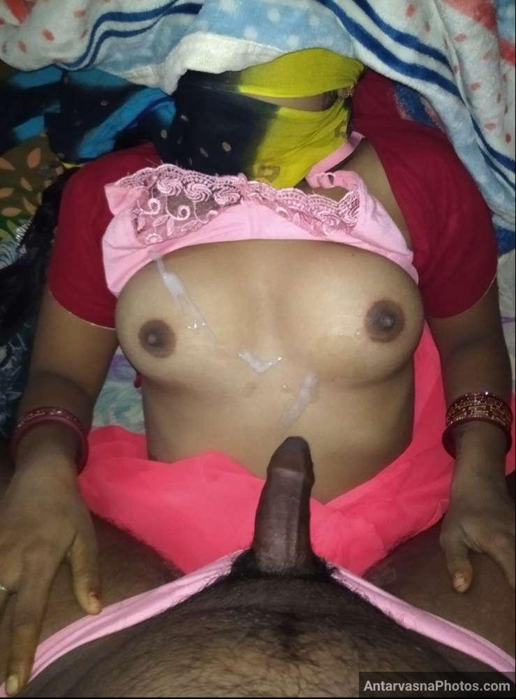 https://pub-5fcdf72a54cd4edbb03ec3edaa415a42.r2.dev/nakedleaks/sizzling_photos_of_indian_bhabhi_pleasuring_herself/10.jpg
