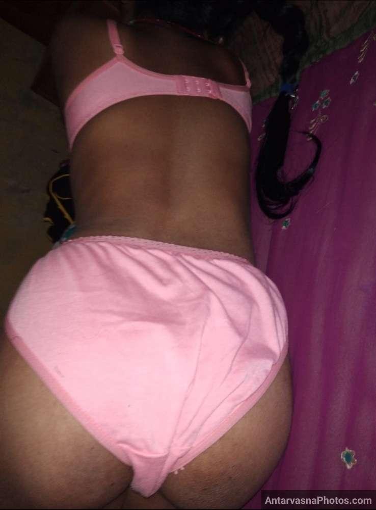 https://pub-5fcdf72a54cd4edbb03ec3edaa415a42.r2.dev/nakedleaks/sizzling_photos_of_indian_bhabhi_pleasuring_herself/4.jpg