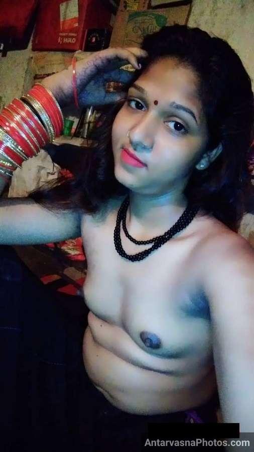 https://pub-5fcdf72a54cd4edbb03ec3edaa415a42.r2.dev/nakedleaks/sizzling_rural_bhabhi's_intimate_photos/11.jpg