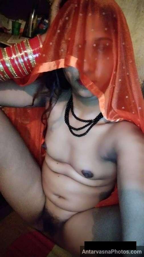 https://pub-5fcdf72a54cd4edbb03ec3edaa415a42.r2.dev/nakedleaks/sizzling_rural_bhabhi's_intimate_photos/6.jpg