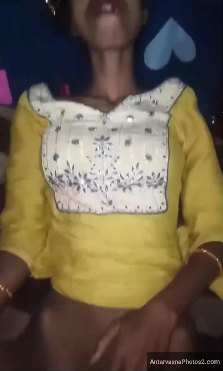 https://pub-5fcdf72a54cd4edbb03ec3edaa415a42.r2.dev/nakedleaks/slim_housemaid's_intimate_moments_captured_in_desi_xxx_photos/0.jpg