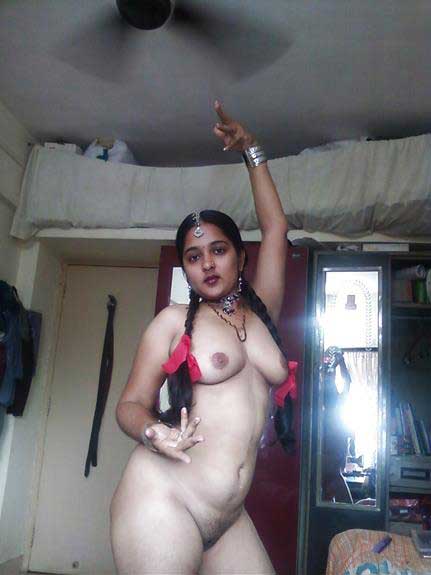 https://pub-5fcdf72a54cd4edbb03ec3edaa415a42.r2.dev/nakedleaks/southern_indian_mangla_bhabhi_explicit_images/4.jpg