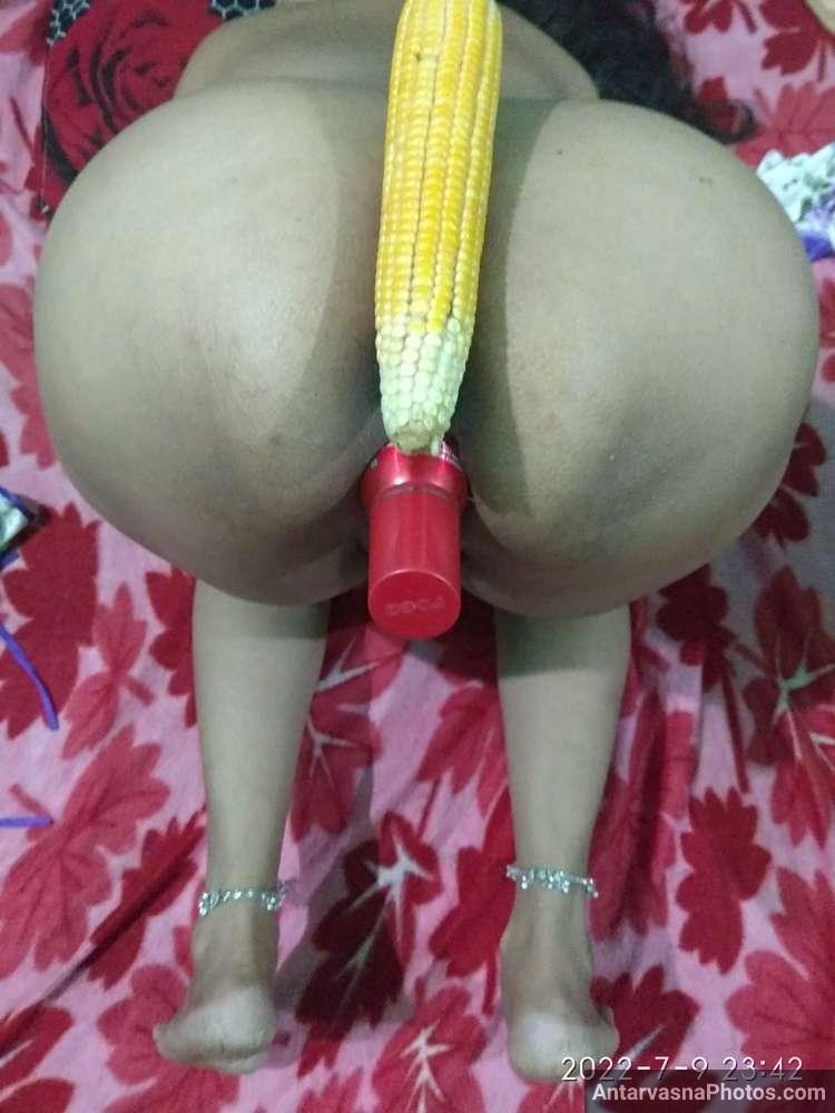 https://pub-5fcdf72a54cd4edbb03ec3edaa415a42.r2.dev/nakedleaks/spicy_indian_aunty_feeds_her_pussy_with_veggies!/18.jpg