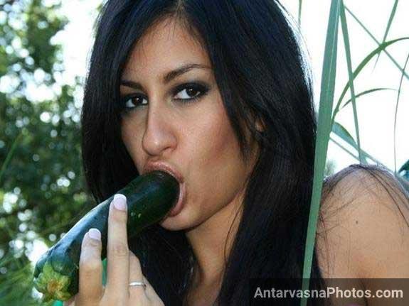 https://pub-5fcdf72a54cd4edbb03ec3edaa415a42.r2.dev/nakedleaks/spicy_transformation:_indian_girl_with_a_cucumber_dildo/5.jpg