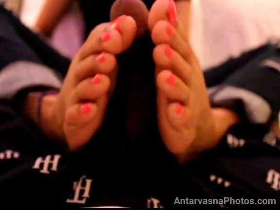https://pub-5fcdf72a54cd4edbb03ec3edaa415a42.r2.dev/nakedleaks/spouse_gives_exceptional_indian_foot_stimulation/5.jpg