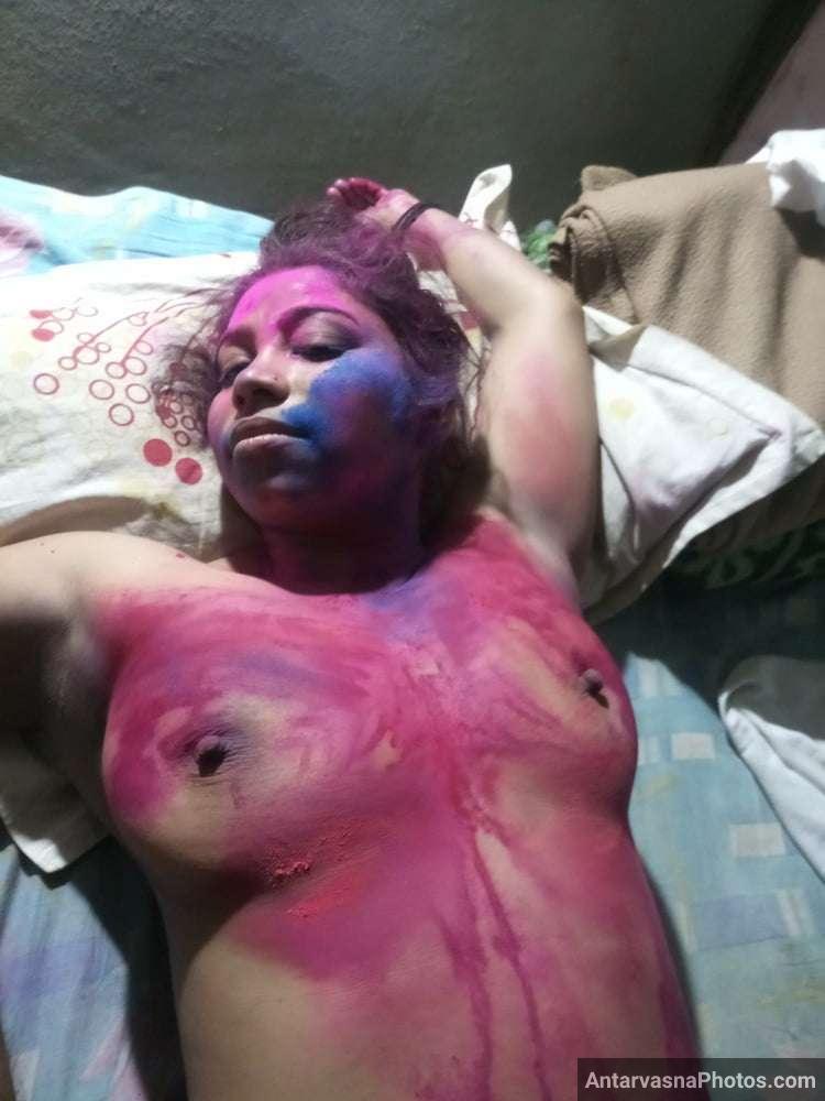 https://pub-5fcdf72a54cd4edbb03ec3edaa415a42.r2.dev/nakedleaks/steamy_holi_celebration_with_sexy_bihari_sister_in_desi_porn_pics/7.jpg