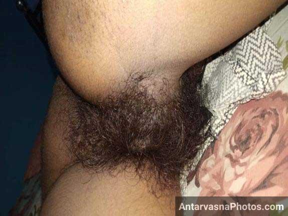 https://pub-5fcdf72a54cd4edbb03ec3edaa415a42.r2.dev/nakedleaks/steamy_images_of_a_spicy_indian_wife's_unshaven_beauty/3.jpg