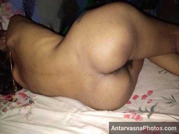 https://pub-5fcdf72a54cd4edbb03ec3edaa415a42.r2.dev/nakedleaks/steamy_images_of_a_spicy_indian_wife's_unshaven_beauty/7.jpg