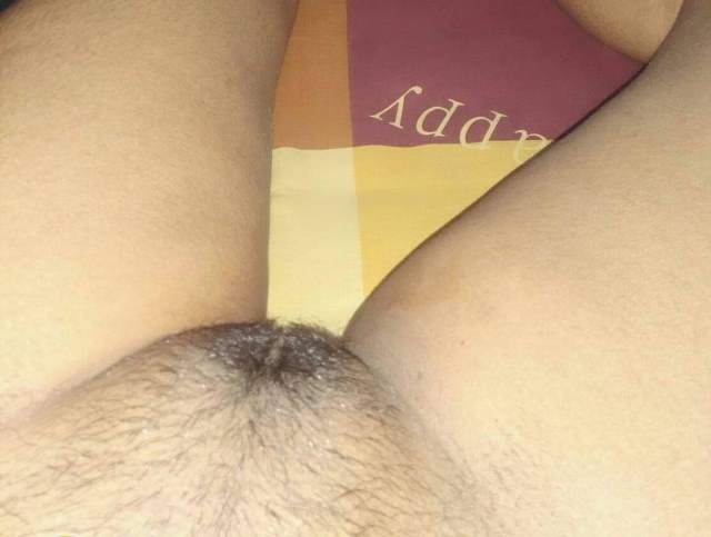 https://pub-5fcdf72a54cd4edbb03ec3edaa415a42.r2.dev/nakedleaks/steamy_images_of_indian_virgin_vagina/13.jpg