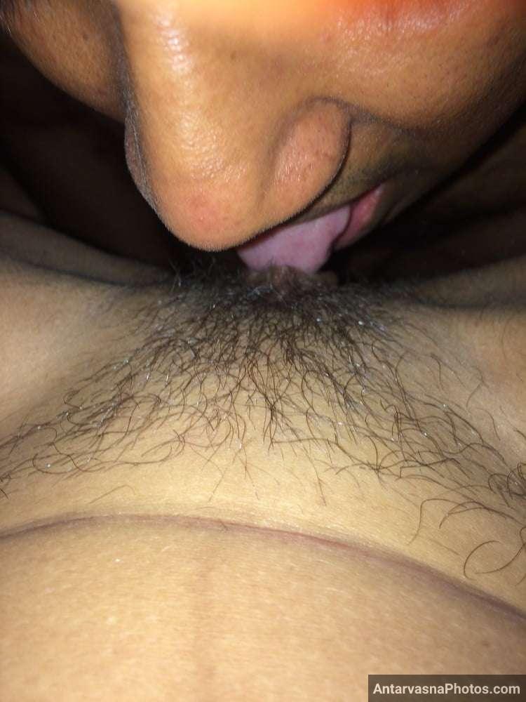 https://pub-5fcdf72a54cd4edbb03ec3edaa415a42.r2.dev/nakedleaks/steamy_photos_of_desi_girlfriend_getting_intimate_with_boyfriend/6.jpg