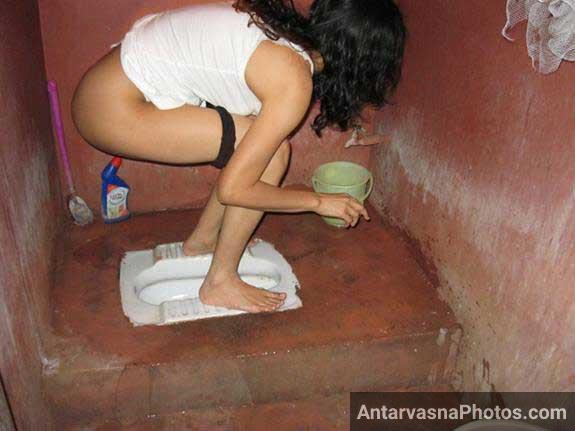 Story of an Indian Girl experiencing unexpected bathroom situation during intimacy