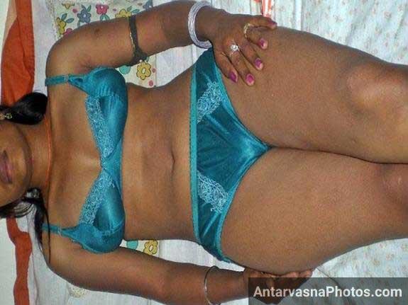 https://pub-5fcdf72a54cd4edbb03ec3edaa415a42.r2.dev/nakedleaks/stunning_image_of_seductive_indian_woman/0.jpg