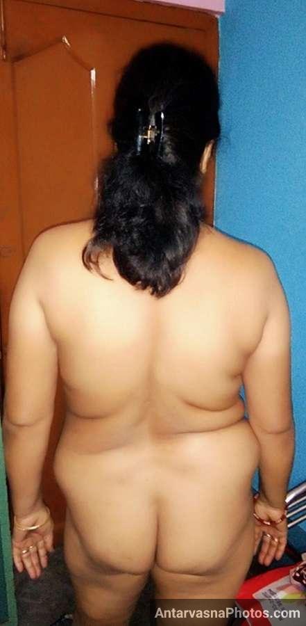 https://pub-5fcdf72a54cd4edbb03ec3edaa415a42.r2.dev/nakedleaks/stunning_indian_educator's_sensual_images/5.jpg
