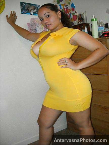 https://pub-5fcdf72a54cd4edbb03ec3edaa415a42.r2.dev/nakedleaks/sultry_indian_aunt_with_large_breasts_photos/0.jpg