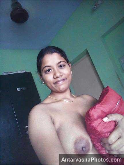 https://pub-5fcdf72a54cd4edbb03ec3edaa415a42.r2.dev/nakedleaks/sultry_selfies_of_indian_women/0.jpg