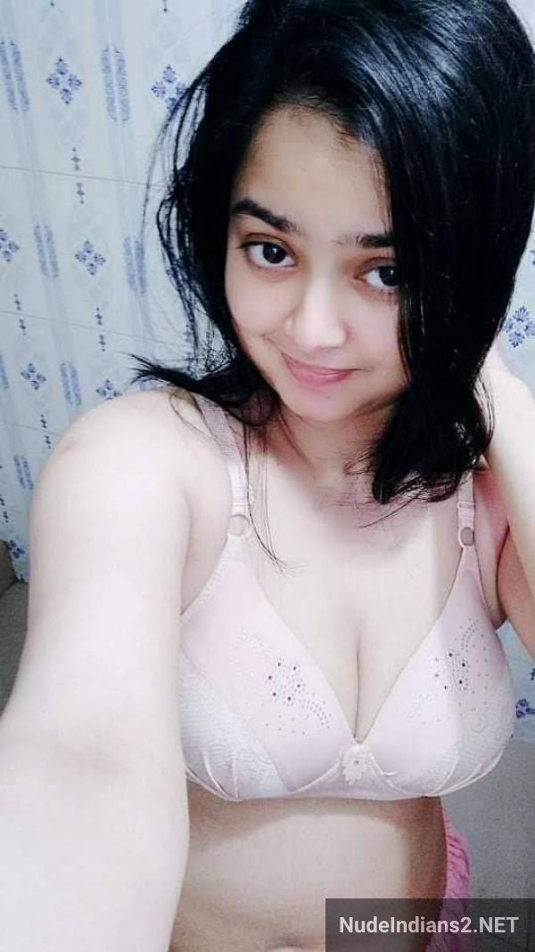 https://pub-5fcdf72a54cd4edbb03ec3edaa415a42.r2.dev/nakedleaks/sweet_gujarati_jagruti_reveals_big_breasts_in_bathroom/12.jpg