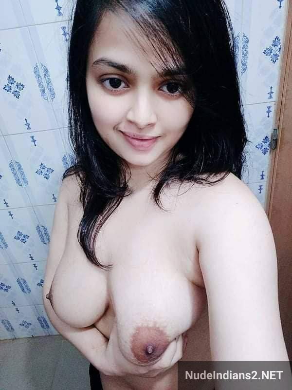 https://pub-5fcdf72a54cd4edbb03ec3edaa415a42.r2.dev/nakedleaks/sweet_gujarati_jagruti_reveals_big_breasts_in_bathroom/9.jpg