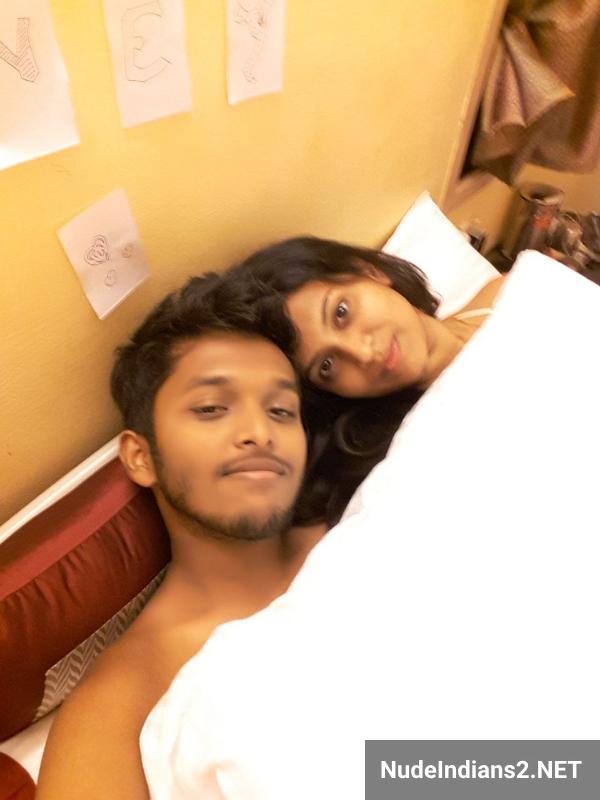 https://pub-5fcdf72a54cd4edbb03ec3edaa415a42.r2.dev/nakedleaks/tamil_college_girl_radhika_iyer_secret_affair_photos/1.jpg