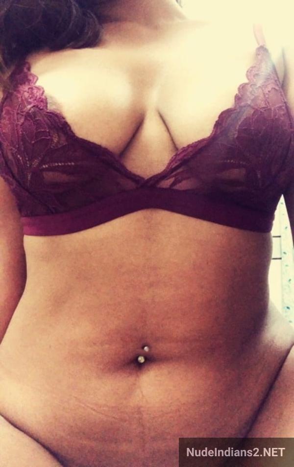 https://pub-5fcdf72a54cd4edbb03ec3edaa415a42.r2.dev/nakedleaks/tamil_seductress_kavya_adike_reveals_all_in_provocative_display/26.jpg
