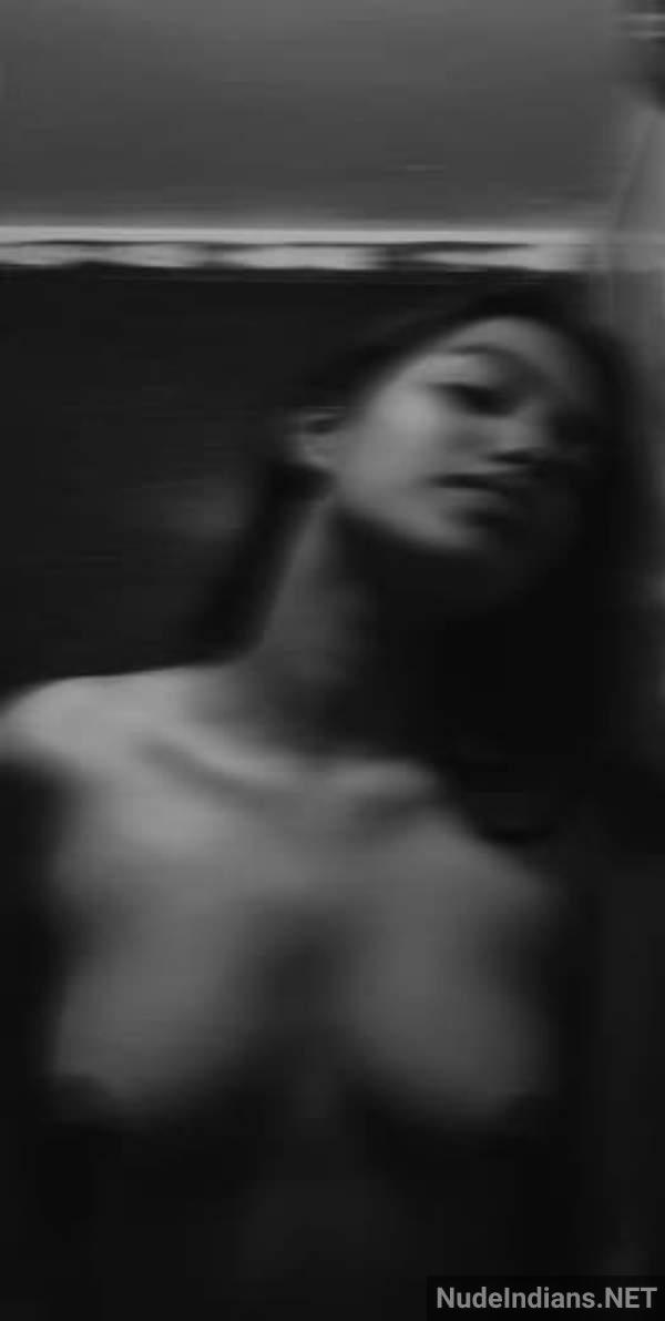 https://pub-5fcdf72a54cd4edbb03ec3edaa415a42.r2.dev/nakedleaks/tasnim_ayesha_tiktok_sensation's_risque_content/10.jpg