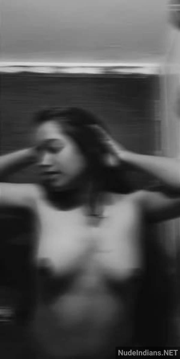 https://pub-5fcdf72a54cd4edbb03ec3edaa415a42.r2.dev/nakedleaks/tasnim_ayesha_tiktok_sensation's_risque_content/27.jpg