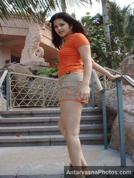 https://pub-5fcdf72a54cd4edbb03ec3edaa415a42.r2.dev/nakedleaks/teenage_photos_of_sunny_leone_leaked/2.jpg
