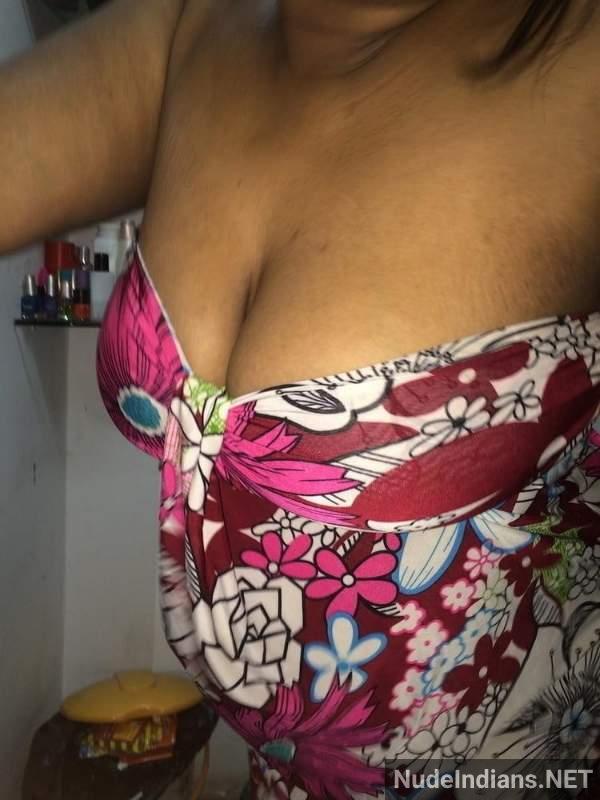 https://pub-5fcdf72a54cd4edbb03ec3edaa415a42.r2.dev/nakedleaks/telugu_housewife's_intimate_photos_leaked_online/37.jpg