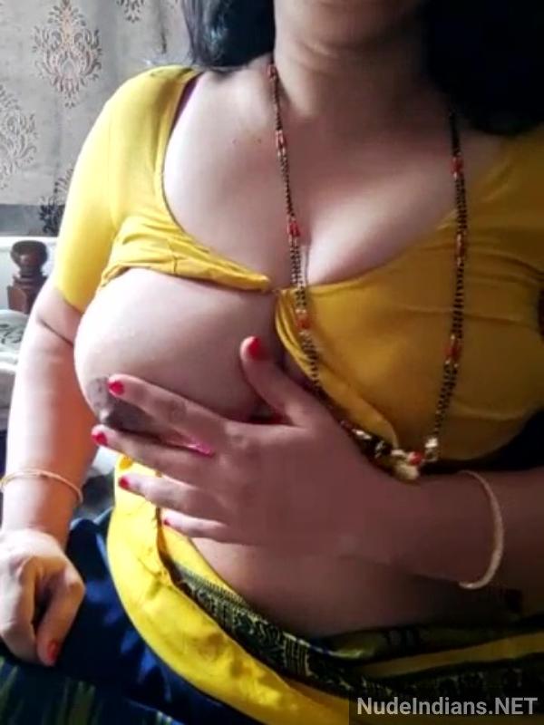https://pub-5fcdf72a54cd4edbb03ec3edaa415a42.r2.dev/nakedleaks/telugu_tutor_flaunts_ample_assets_to_student_online,_causing_a_stir/10.jpg