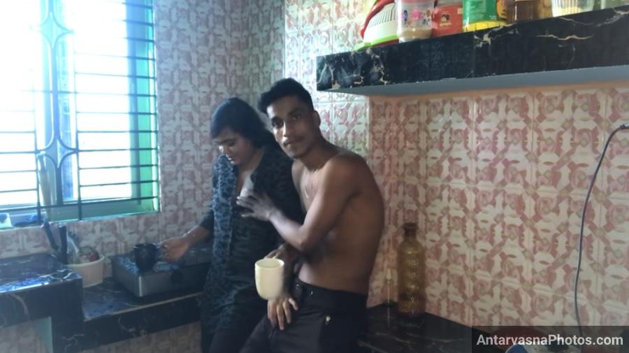 https://pub-5fcdf72a54cd4edbb03ec3edaa415a42.r2.dev/nakedleaks/tenant_boy_and_sister-in-law's_sensual_kitchen_pictures/1.jpg