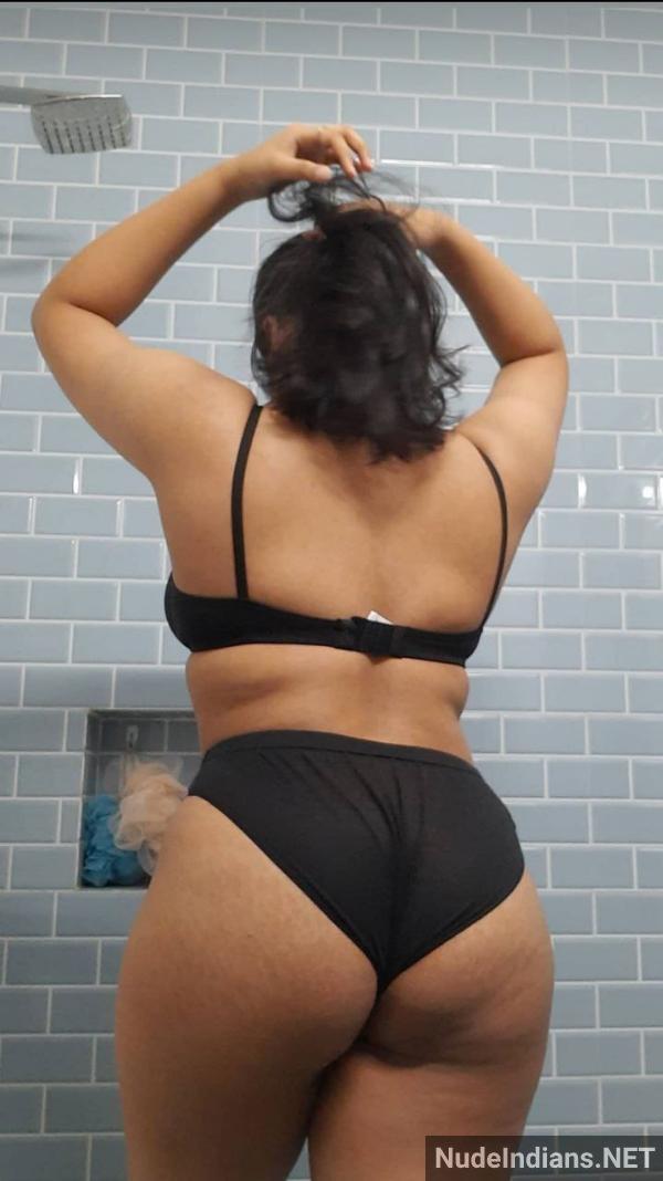 https://pub-5fcdf72a54cd4edbb03ec3edaa415a42.r2.dev/nakedleaks/the_evolution_of_my_kannada_girlfriend_priyanka_nair's_selfies/2.jpg