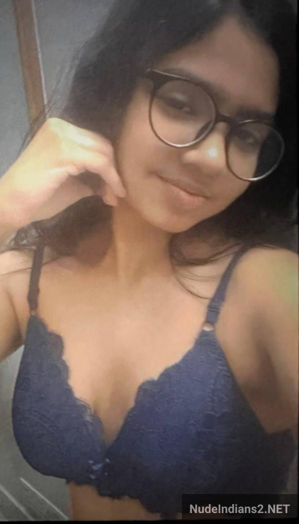 https://pub-5fcdf72a54cd4edbb03ec3edaa415a42.r2.dev/nakedleaks/the_revealing_images_of_my_cousin_charmi_parekh/3.jpg