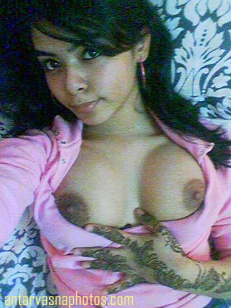 https://pub-5fcdf72a54cd4edbb03ec3edaa415a42.r2.dev/nakedleaks/the_wedding_day:_fulfilling_a_friend's_desire/5.jpg