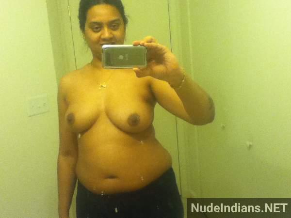 https://pub-5fcdf72a54cd4edbb03ec3edaa415a42.r2.dev/nakedleaks/transformation_of_marathi_mature_wife_post-marriage/12.jpg